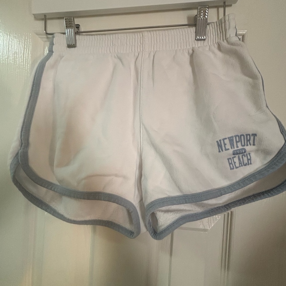 Brandy Melville Shorts - newport beach